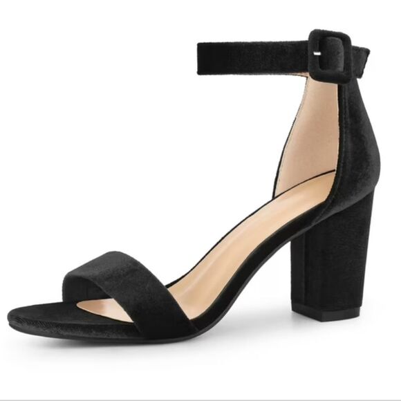 BRAND NEW YOKI BLOCK HEELED WOMEN'S OPEN TOE FAUX SUEDE SANDAL - Picture 16 of 16